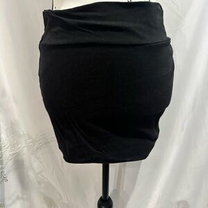 Elegant Black Women's Skirt